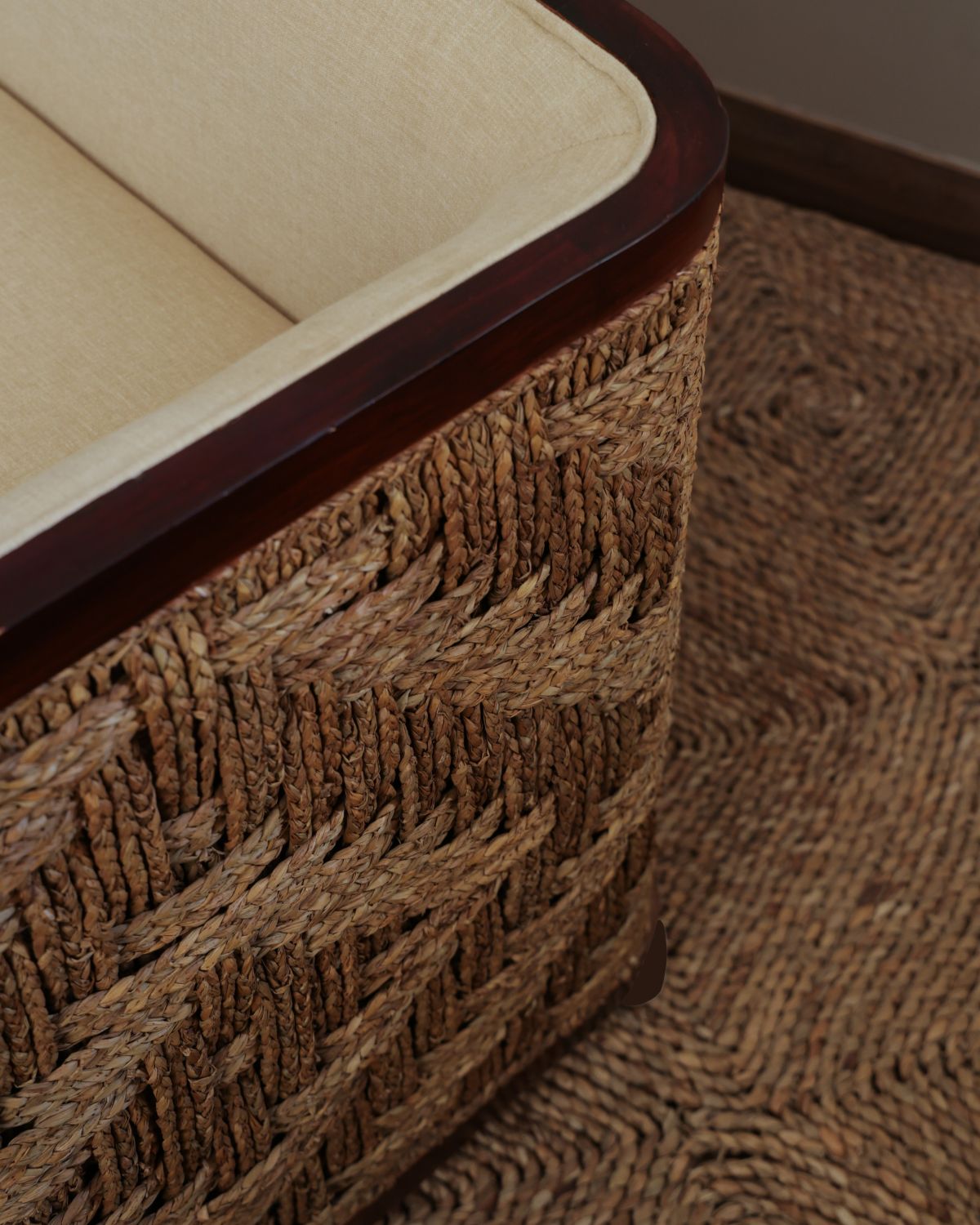 Frame and weave